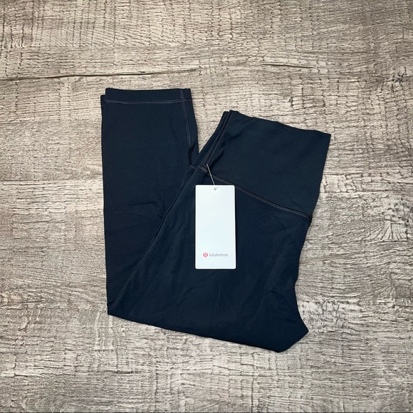 Lululemon Align High Rise Crop 21” size 12 Graphite Grey GGRE - Picture 3 of 10